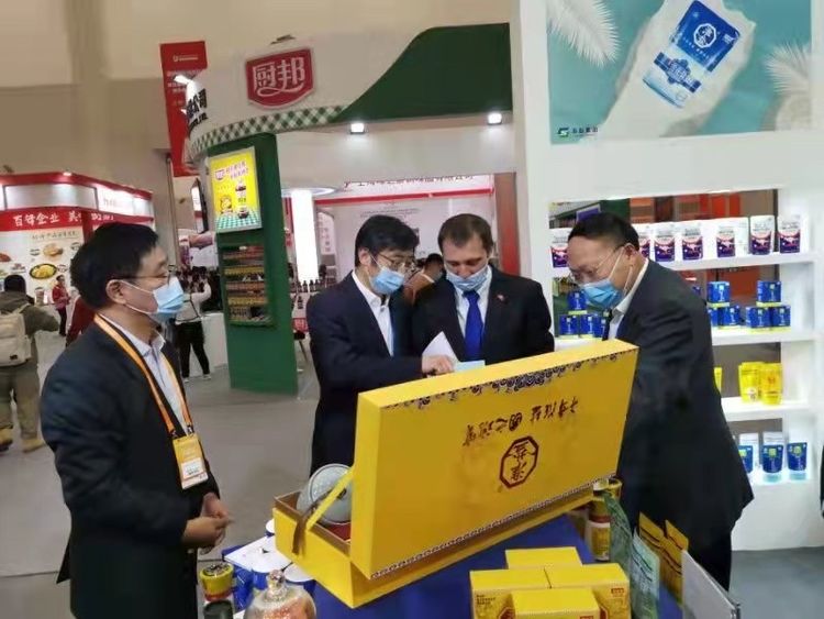 蘇鹽集團(tuán)淮鹽產(chǎn)品精彩亮相2021第四屆中國(淮安)國際食品博覽會 蘇鹽集團(tuán)淮鹽產(chǎn)品精彩亮相2021第四屆中國(淮安)國際食品博覽會